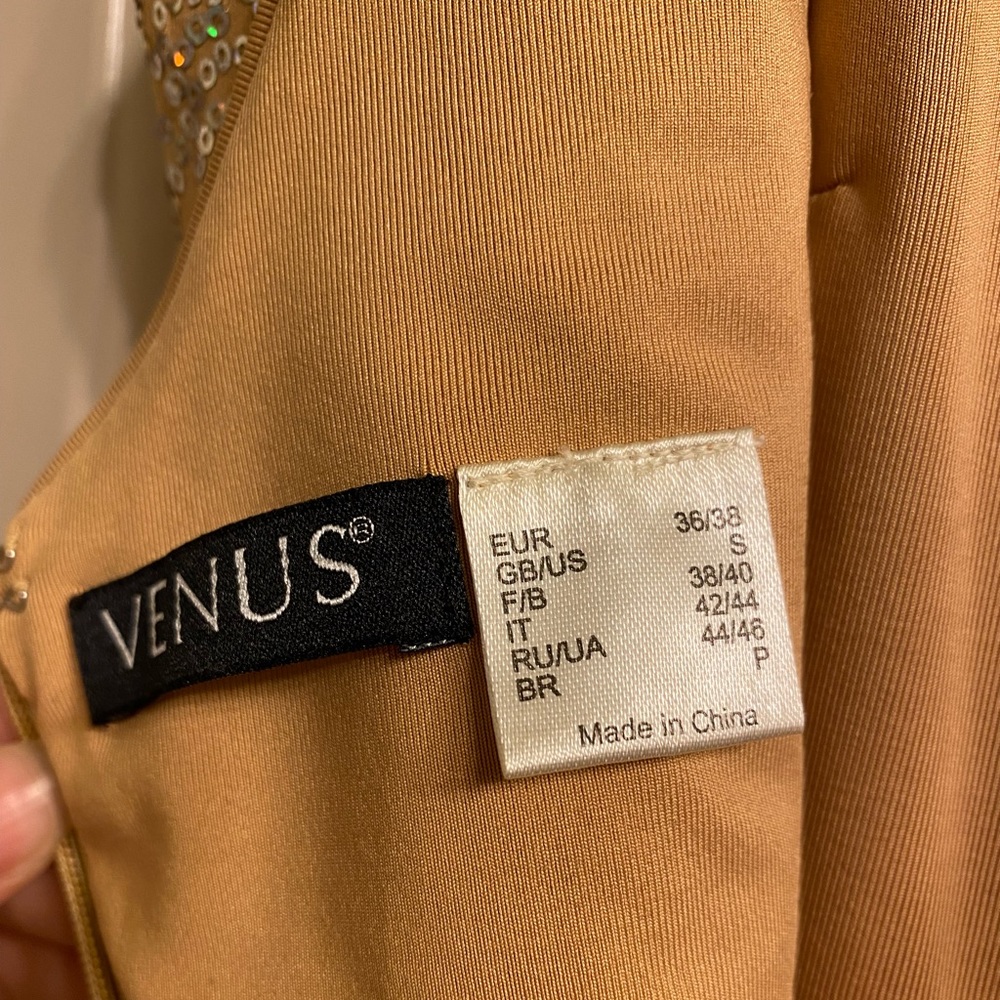Venus sequence dress - Picture 7 of 7